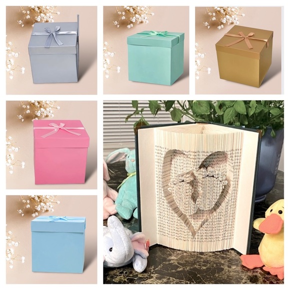 🌟HOST PICK🌟 New 𝑯𝒂𝒏𝒅𝒎𝒂𝒅𝒆 Baby Feet, Book Folding OOAK 🎁 Gift - Picture 10 of 10